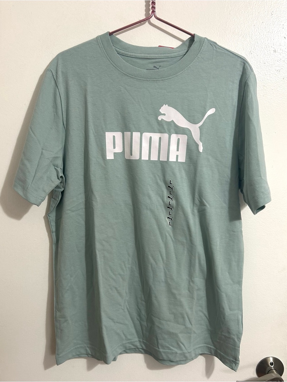 NWT Men’s Puma T-shirt, size large